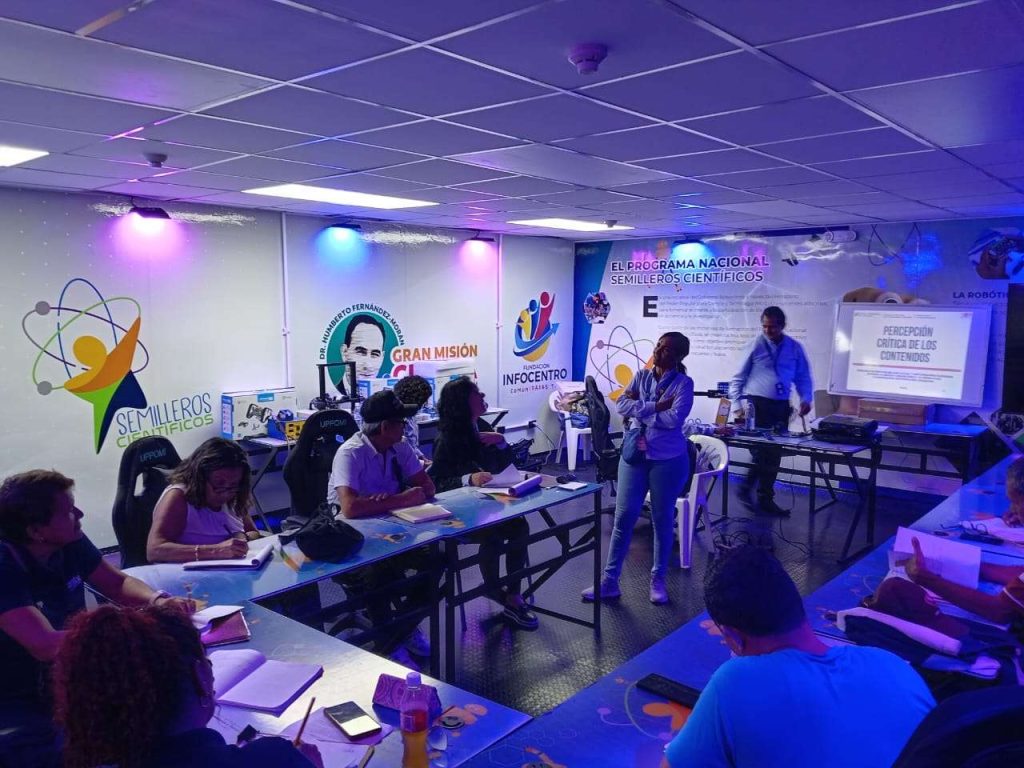 Comunas de Guarenas y Guatire crean sus comités de usuarios
