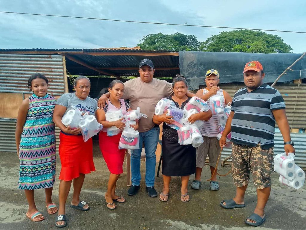 Continúa atención a familias afectadas por inundaciones en Guárico