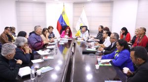 Defensoría e instituciones disertaron sobre la importancia de la salud mental