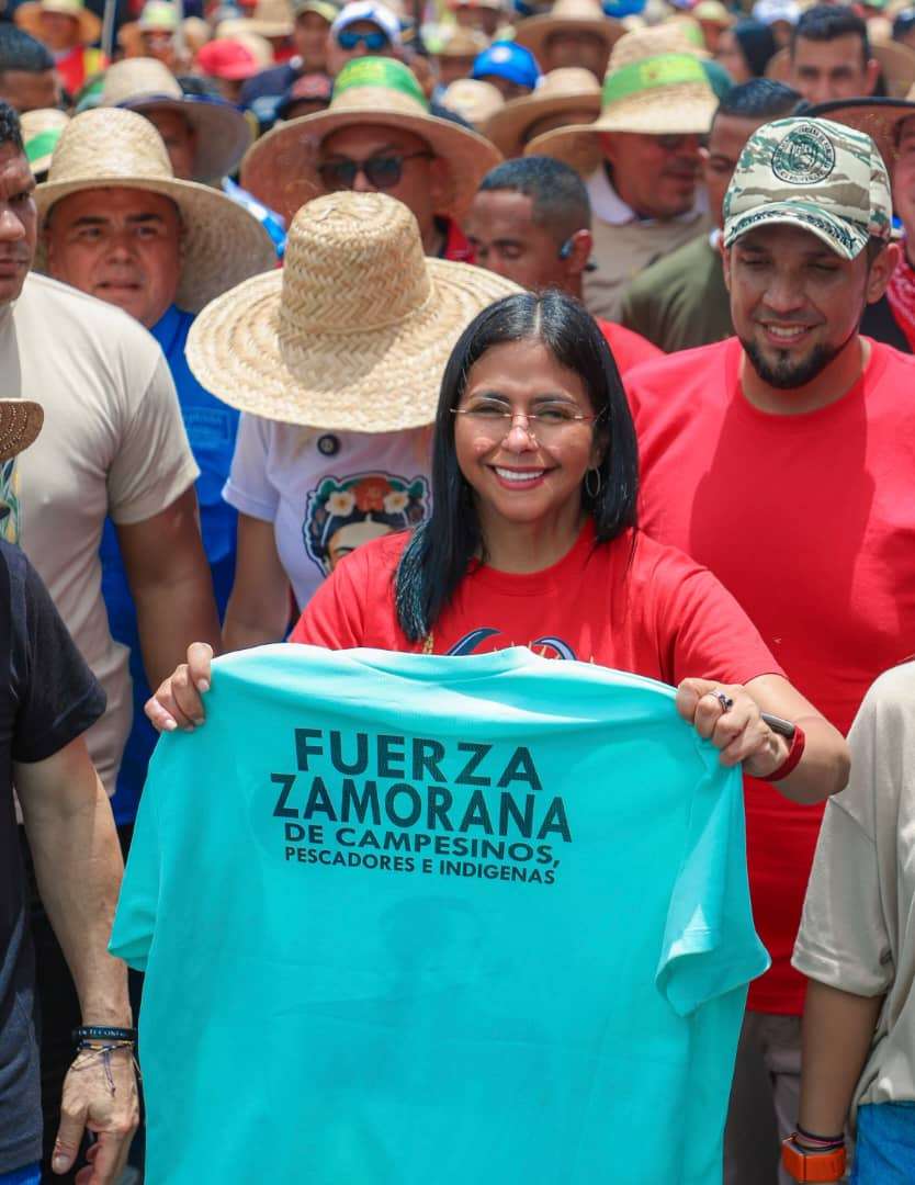 Delcy Rodríguez a EEUU: aléjense de las costas de Venezuela