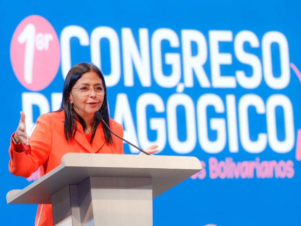 Delcy Rodríguez: la educación actual enfrenta grandes desafíos