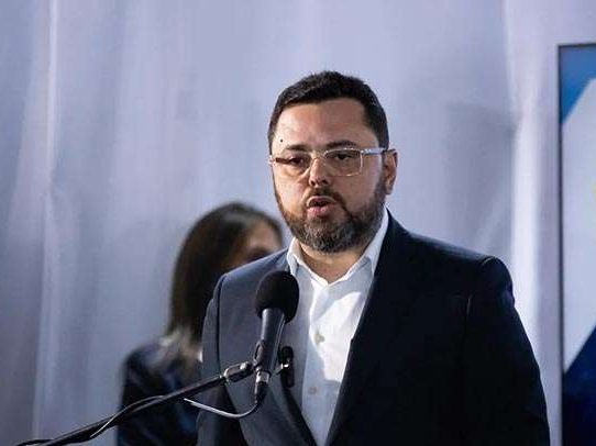 Ecarri: secuestro de niños venezolanos por EEUU es un crimen