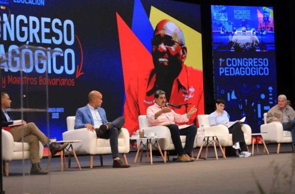 El 85% de la matrícula escolar estudia en escuelas y liceos públicos