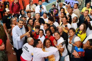 El lunes baja la plata de los proyectos comunales