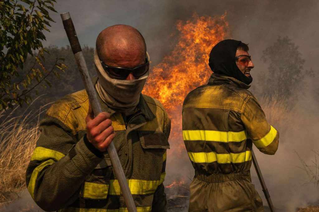 España arde: incendios forestales alcanzan cifras récord en 2025