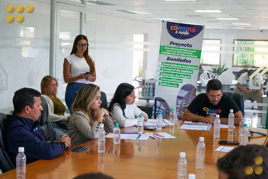 Garantizan suministro de materiales de construcción para proyectos comunales