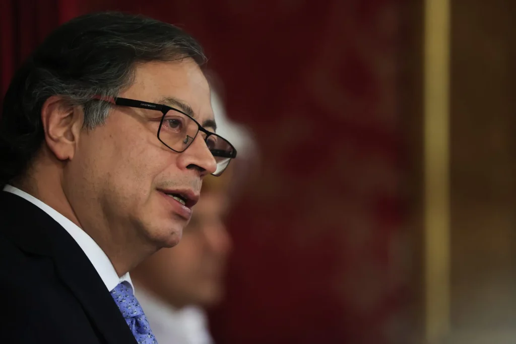 Gustavo Petro: invadir a Venezuela sería de enorme torpeza