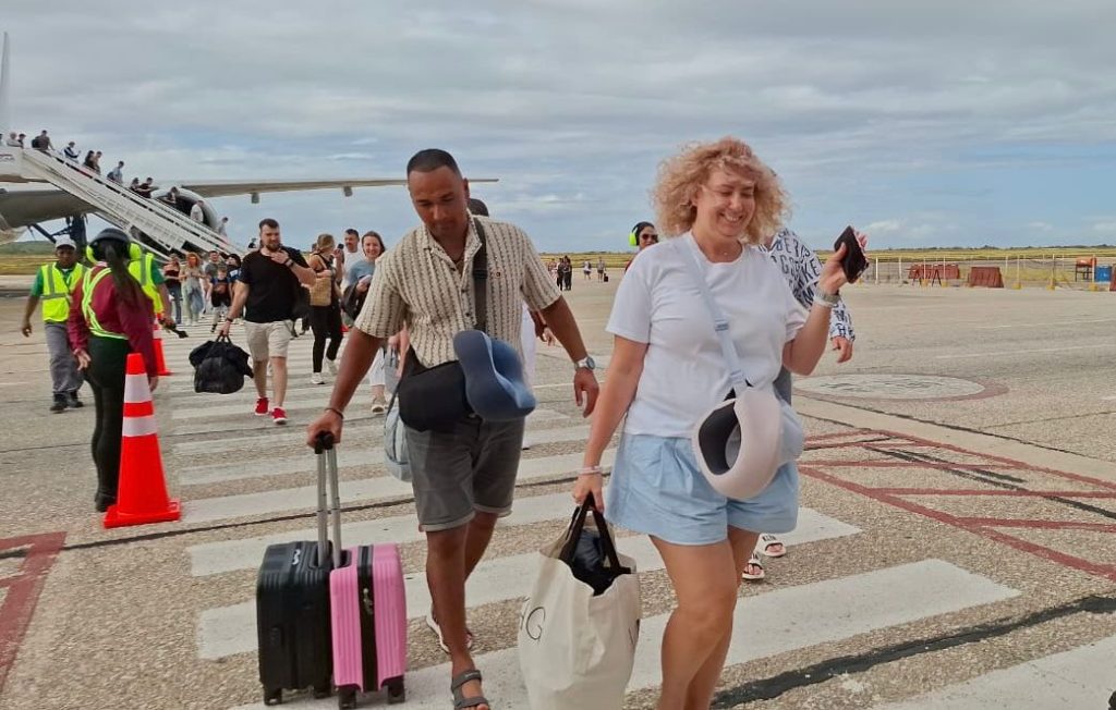 El motor turismo reactivan los vuelos y la llegada de visitantes internacionales a Venezuela