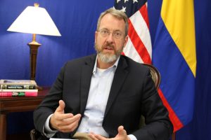 James Story califica como una fábula las teorías de una invasión de EEUU a Venezuela