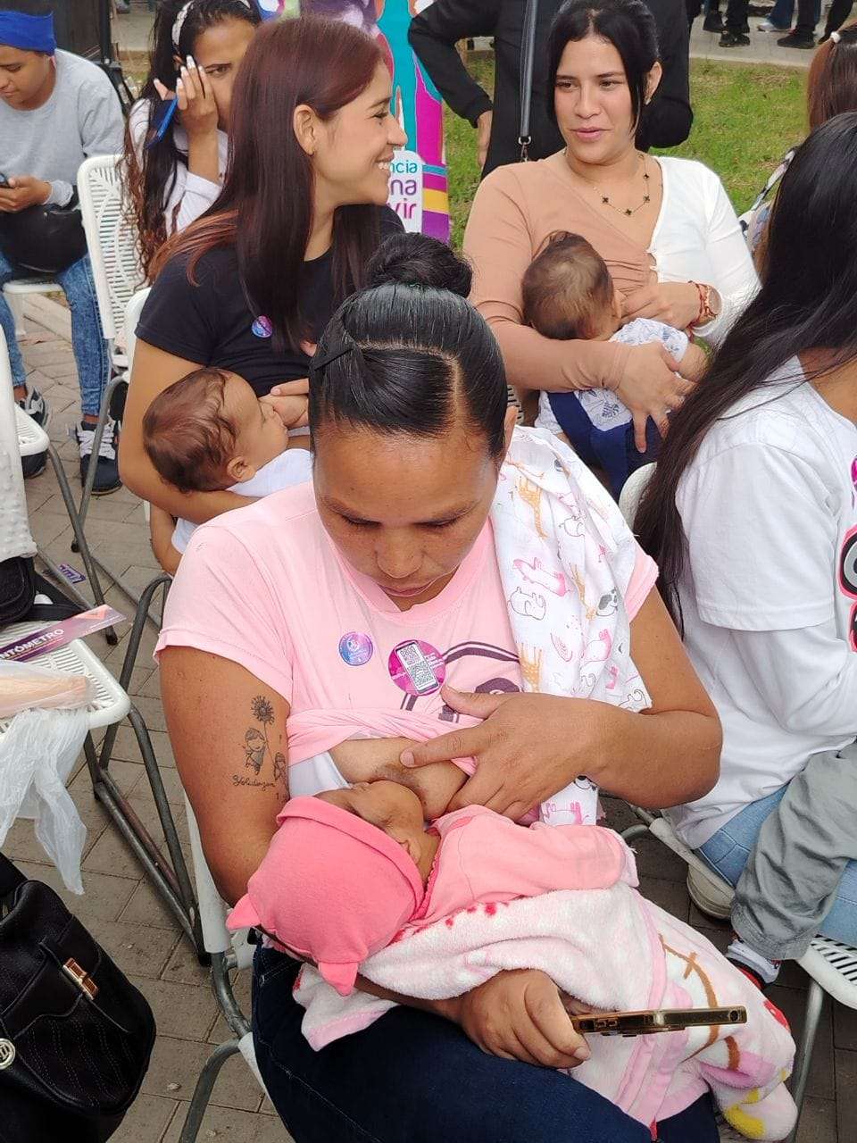 Jornada integral sobre lactancia materna atiende a más de 150 mujeres en Los Teques