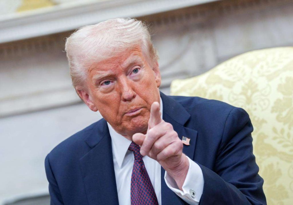 Jueza frena deportación de Ábrego hasta octubre