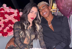 los detalles que alimentan los rumores de romance