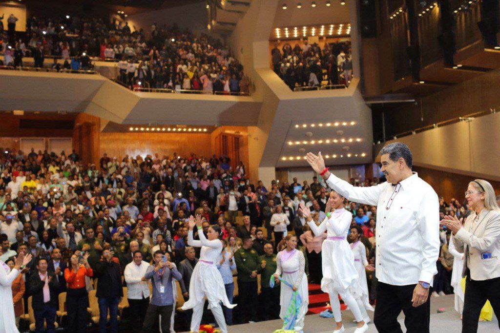 Maduro saluda al pueblo cristiano de Venezuela