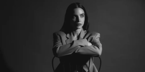 María Gabriela de Faría dice que 'se presenta como actriz venezolana'