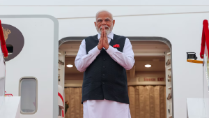 Narendra Modi llegó a China para reunirse con Xi Jinping y Vladimir Putin en medio de las tensiones arancelarias con EEUU