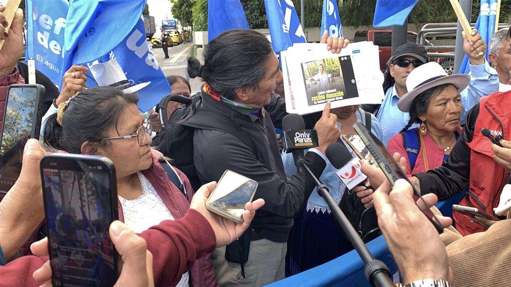 Noboa es denunciado por tráfico de influencias para minería en Ecuador