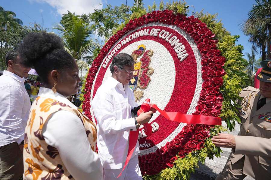 Petro no reconoce autoridades peruanas en territorio en disputa con Colombia