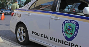 Mujer vio una camioneta abierta en un local en Chacao, decidió robarla y ocasionó un gran operativo policial
