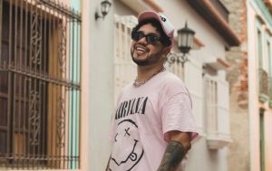 Reggi ‘El Auténtico’ lanza nuevo single con sabor a parranda y tambores de Aragua