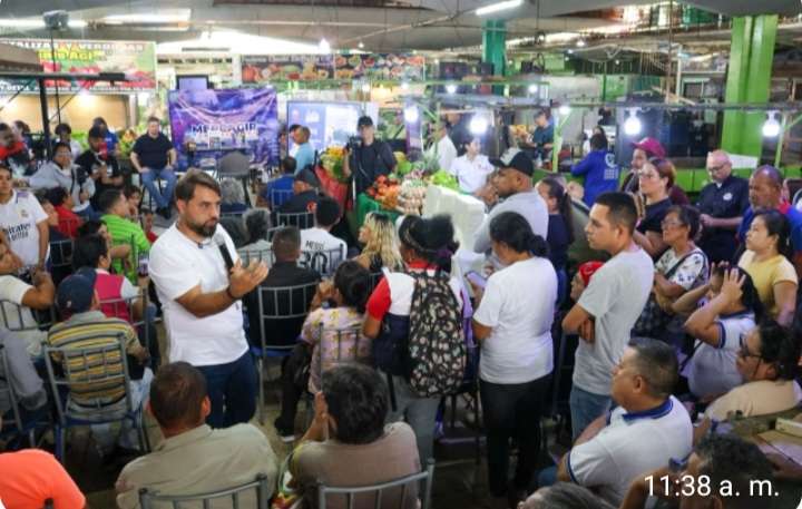 Reorganizan actividad comercial en el Mercado Libre de Maracay