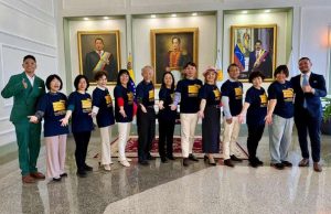 Segundo grupo de turistas japoneses arriba al país