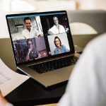 "Los trabajos tradicionales ya no son opción", estudio revela que 80% de los jóvenes venezolanos buscan empleos remotos