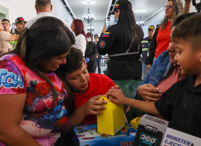 Niños separados de sus padres en Estados Unidos se reencuentran en Venezuela gracias al Plan Vuelta a la Patria