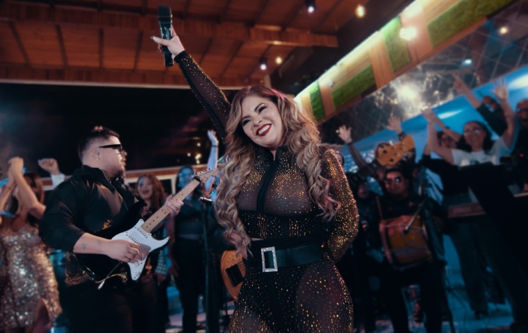 Diveana rinde tributo a Rubby Pérez con la nueva edición de "My Playlist"