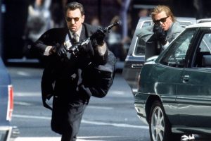 Cómo Michael Mann transformó un fracaso televisivo en uno de los mejores thrillers de los 90