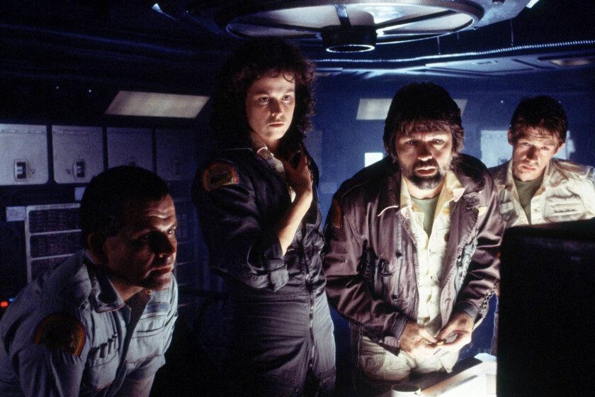 Esta escena de 'Alien' cambia por completo de significado cuando sabes el final. Un simple gesto que oculta a plena vista el mayor giro de la película