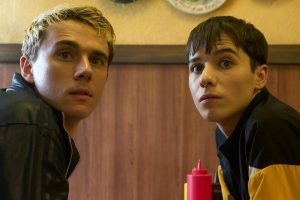 'What It Feels Like for a Girl' es un relato provocador y muy optimista sobre crecer en los márgenes, y también una de las series más impactantes del año