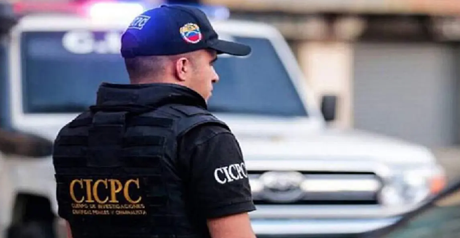 Atacó con un destornillador y huyó