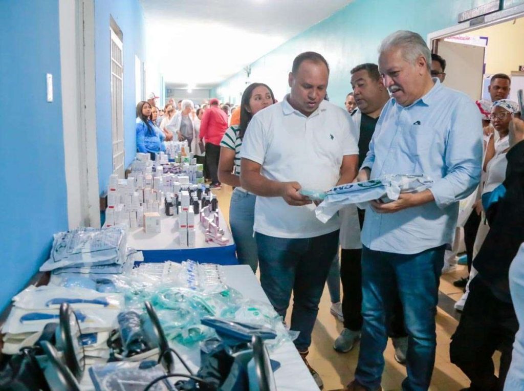 Aperturan residencias de médicos en Caucagua