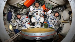 China lanza la primera lavadora espacial sin agua: revolución en órbita