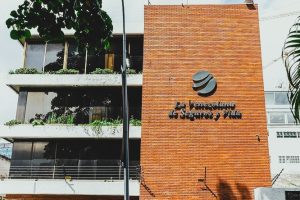 José Leggio Cassara forja el futuro del mercado asegurador privado en Venezuela - FOTO