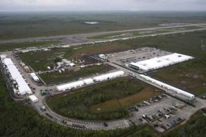 Denuncian que niegan acceso a abogados a detenidos en Alligator Alcatraz