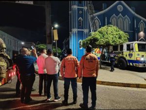 Diez sismos y 21 réplicas se han registrado en las últimas horas