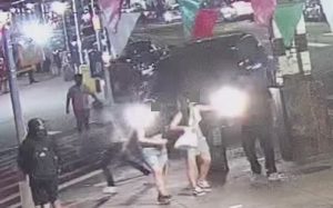 Un conductor ebrio la arrolló tras un altercado