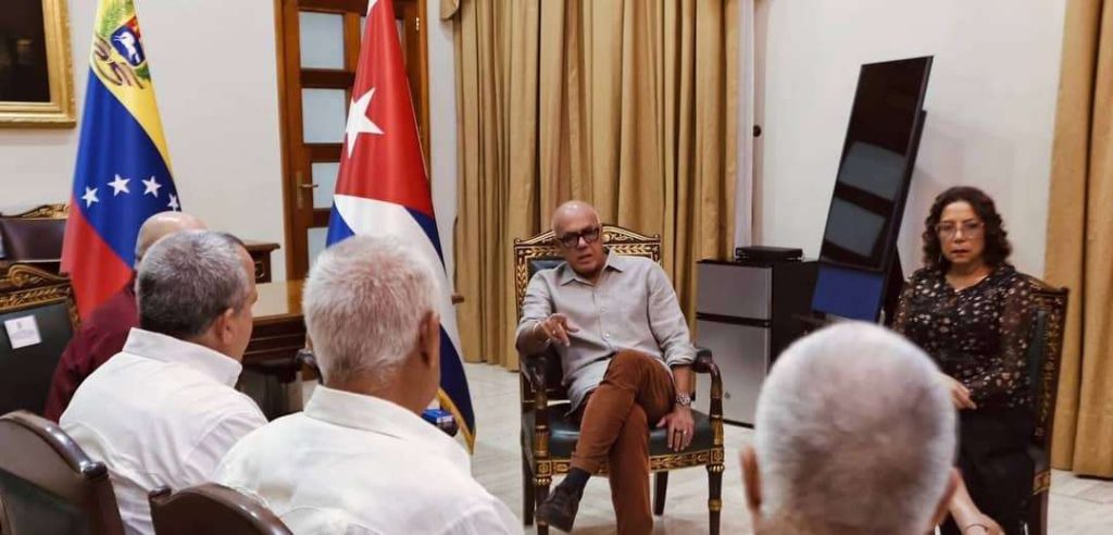 Jorge Rodríguez recibió a delegación cubana que ratifica apoyo a Venezuela