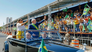 Lula lidera desfile por la independencia con mensaje firme de soberanía nacional