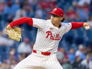 Luzardo siempre clave con Filis