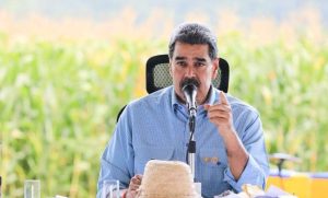 Maduro: hoy nace la unión campesina nacional por la independencia económica