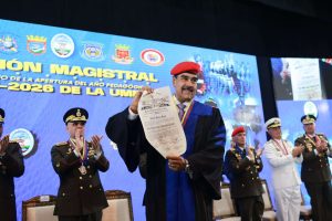 Maduro: tenemos un sistema de Academias del más alto nivel