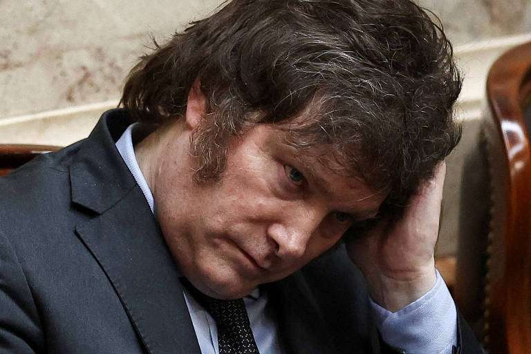 Milei cierra campaña regional en Buenos Aires en el peor momento de su mandato