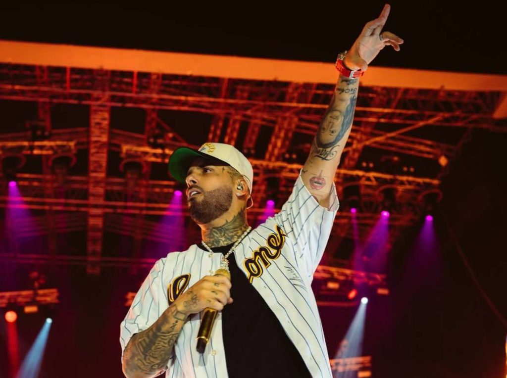 Nicky Jam dio la combi completa en el Monumental