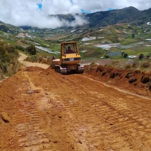 Rehabilitación de vías agrícolas favorece a 7353 productores en Trujillo