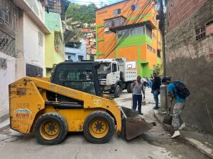 Rehabilitan infraestructura en Los Cangilones de La Vega