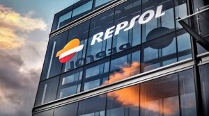 Repsol podría dejar sus proyectos gasíferos con Venezuela por la falta de una licencia de EEUU