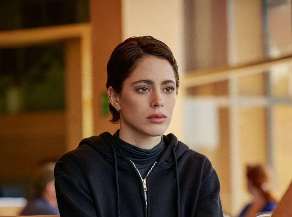 Tini Stoessel rompe con su pasado en 'Quebranto'