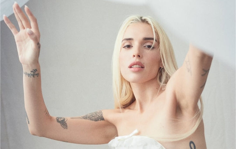 Elena Rose, la compositora que cambió la música latina